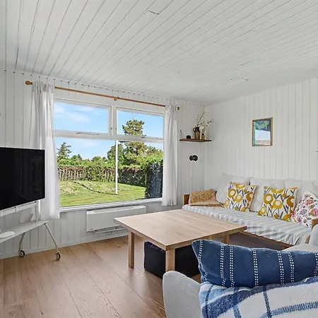 Semesterbostad Jani - 620m From The Sea By Interhome Bogense